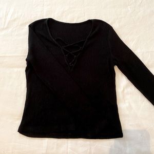 Black Long-sleeve Criss-cross detailing